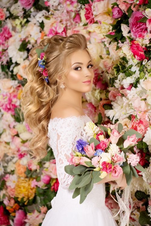 鮮花與美女 精品素材與苗木的融合藝術(shù)